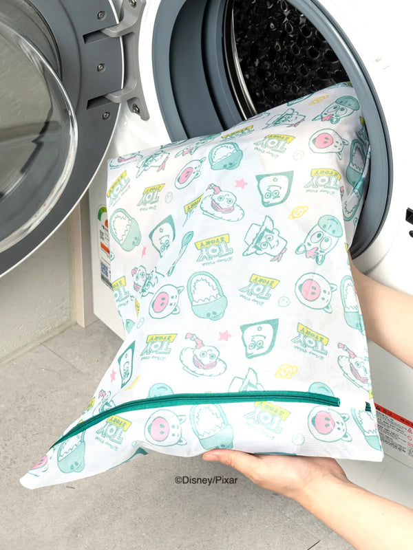 [DAISO] Disney Toy Story Square Laundry Bag 35 X 50 cm / 디즈니 토이스토리 사각 홑겹 세탁망 35 X 50 cm